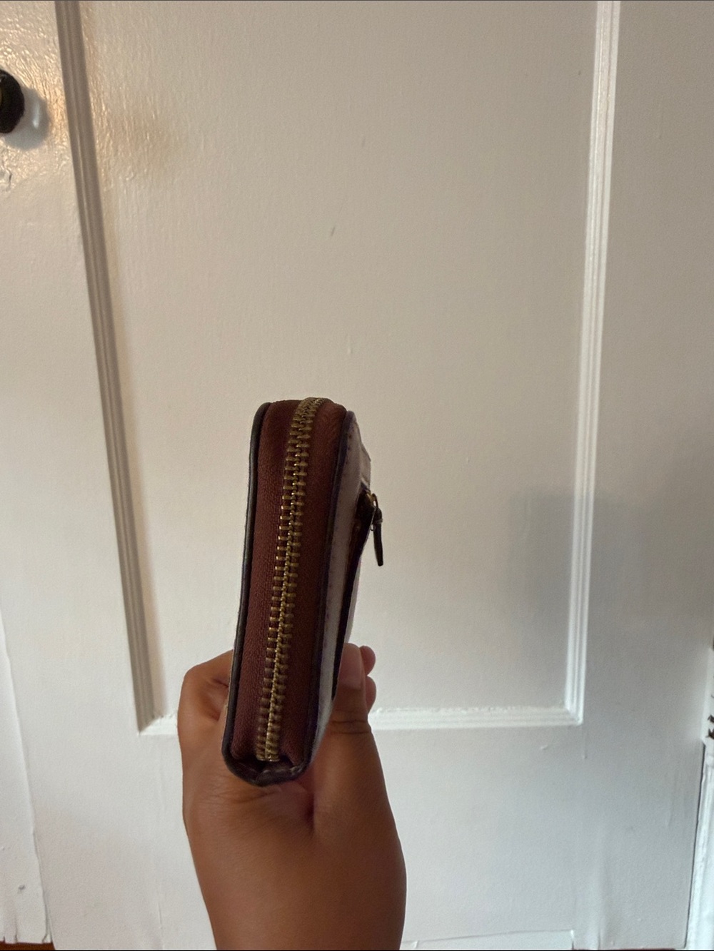 Fossil Tan Leather Zip-Around Wallet - Picture 4 of 10